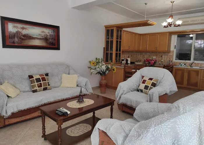 Gjata Apartamento Përmet